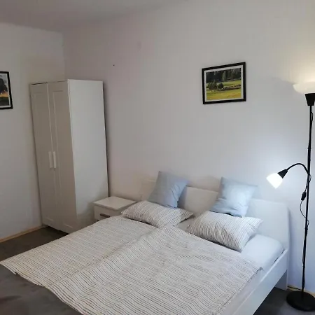 Tavaszhaz Apartmanok Balatonfured Exterior photo