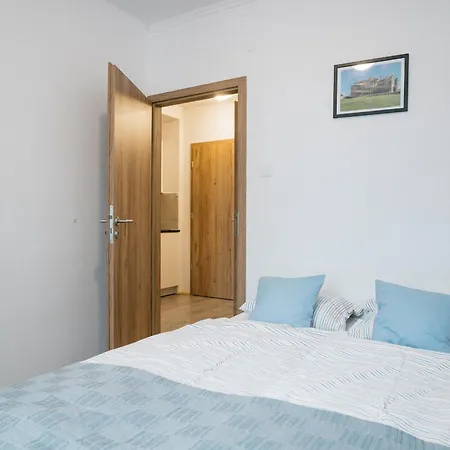 Tavaszhaz Apartmanok Balatonfured Exterior photo