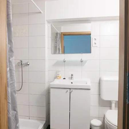 Tavaszhaz Apartmanok Balatonfured Exterior photo
