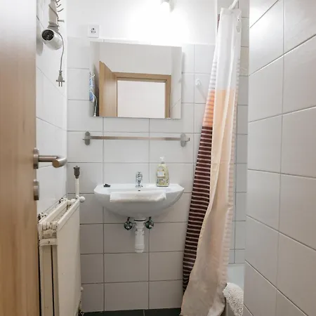 Tavaszhaz Apartmanok Balatonfured Exterior photo