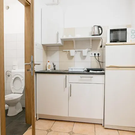 Tavaszhaz Apartmanok Balatonfured Exterior photo