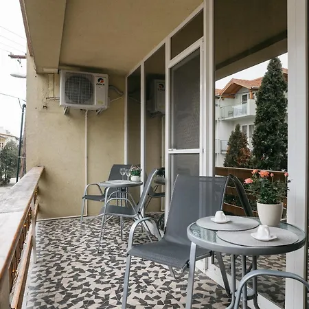 Tavaszhaz Apartmanok Balatonfured Exterior photo