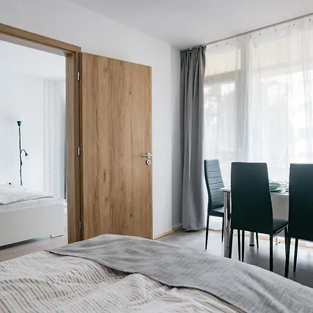 Tavaszhaz Apartmanok Balatonfured Exterior photo